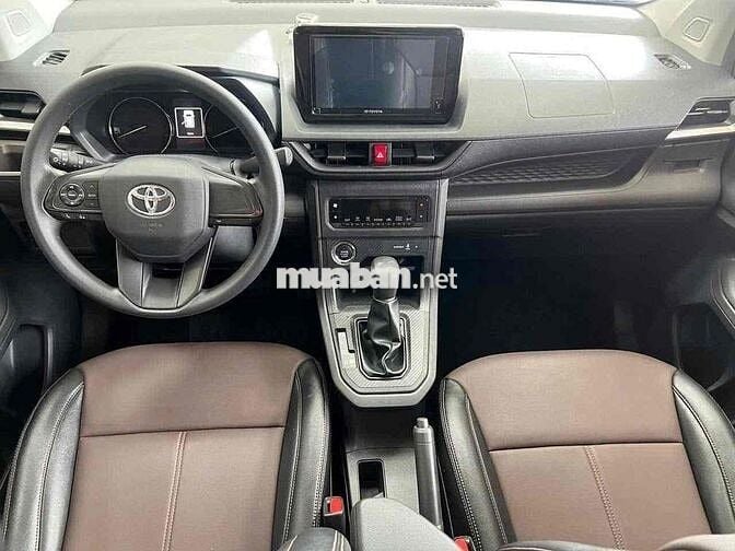Toyota Avanza Premio 2023 CVT - 36000 km