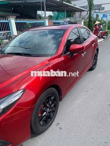 Mazda 3 2019 1.5L Luxury - 47000 km