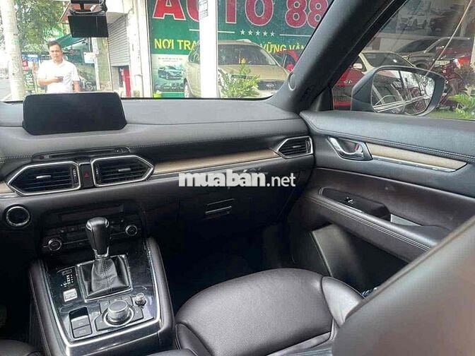 Mazda CX 8 2019 Luxury - 90000 km