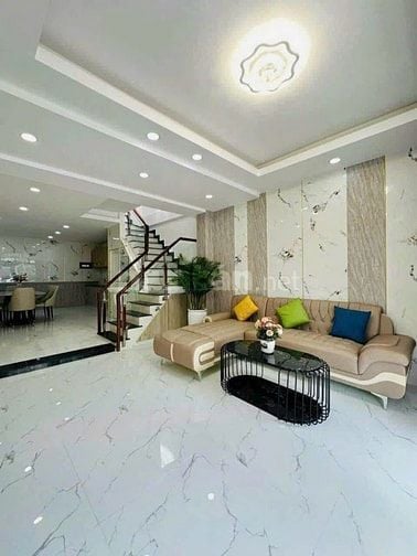 Bán nhà Trần Văn Kiểu, Quận 6 / 55m2 / 2 tỷ 390 triệu / sổ hồng riêng