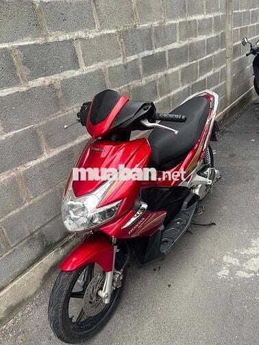 Bán Honda airblade máy rất êm, giấy tờ đầy đủ