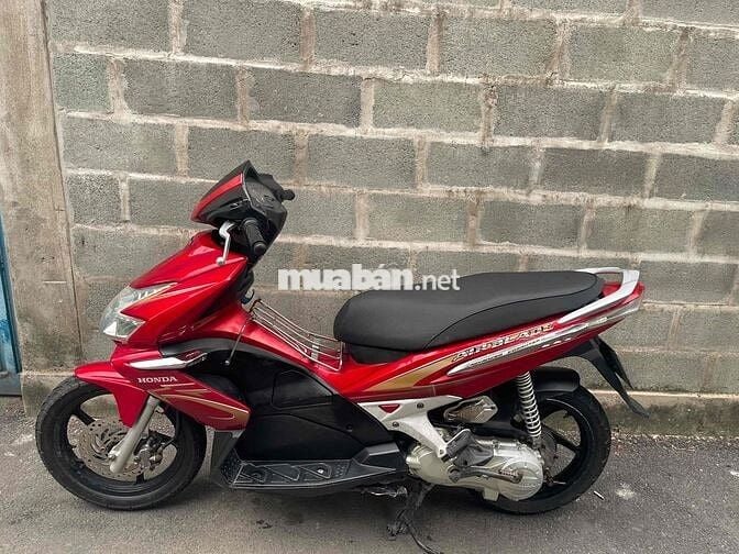 Bán Honda airblade máy rất êm, giấy tờ đầy đủ