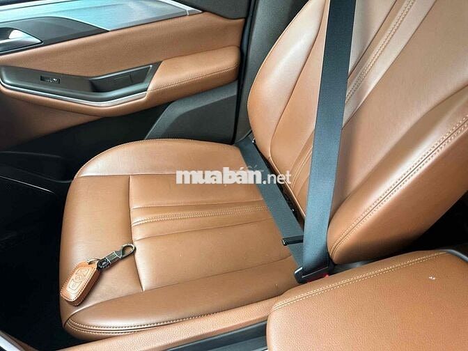 VinFast Lux SA 2.0 Premium 2.0 AT - 2019