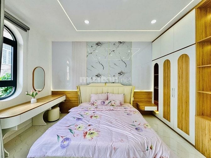 GV, 4 TẦNG MỚI- FULL NT- HẺM OTO NGỦ NHÀ- CÁCH SÂN BAY TSN 10P XE MÁY.