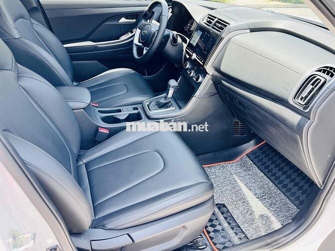 Hyundai Creta 2023 Tiêu chuẩn 1.5 AT - 12000 km