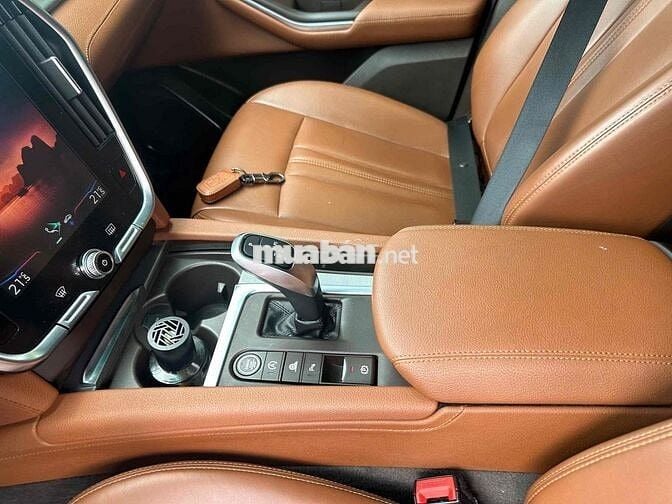 VinFast Lux SA 2.0 Premium 2.0 AT - 2019