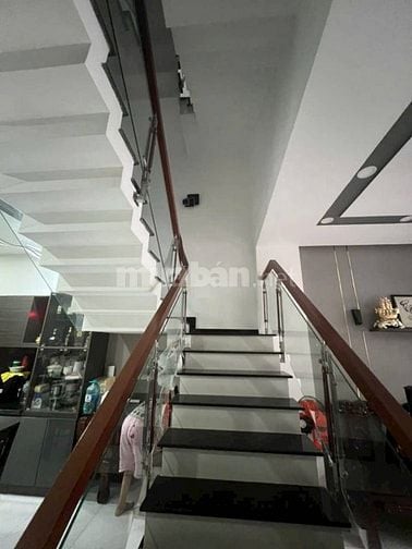Nhà dt: 4.5m x 20m mặt tền đường số 13 -  Phường Bình Trưng Tây Quận 2