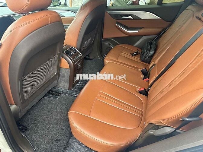 VinFast Lux SA 2.0 Premium 2.0 AT - 2019