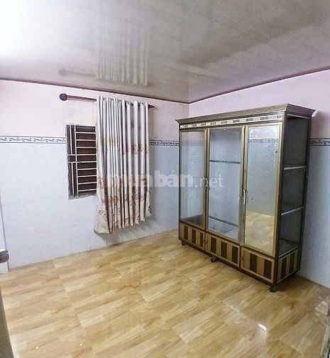NHÀ NGUYÊN CĂN 75M2 SẠCH SẼ THOÁNG MÁT.