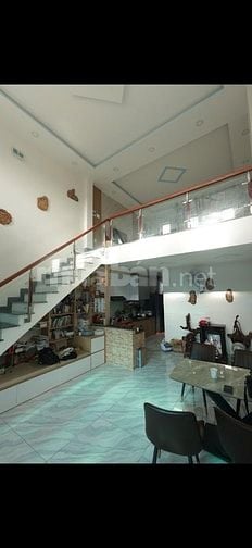 NHÀ ĐẸP 4 TẦNG – HẺM XE TẢI – CÓ KIOT CHO THUÊ
