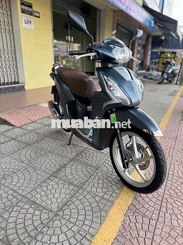 vison 2024 đi 8ngànkm.tất cả nguyên rin ko tỳ vet