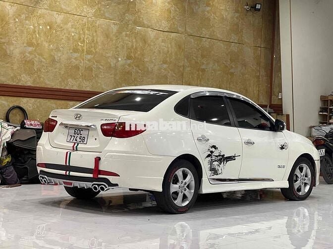 Hyundai Avante 2013 1.6 AT - 126396 km