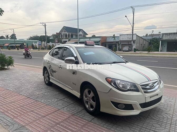 Hyundai Avante 2013 1.6 AT - 126396 km