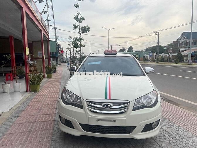 Hyundai Avante 2013 1.6 AT - 126396 km