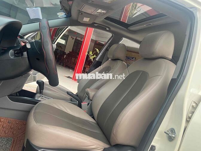Hyundai Avante 2013 1.6 AT - 126396 km