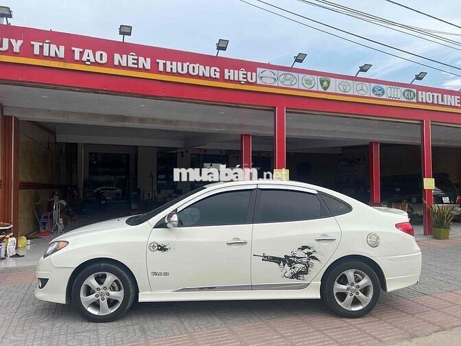 Hyundai Avante 2013 1.6 AT - 126396 km