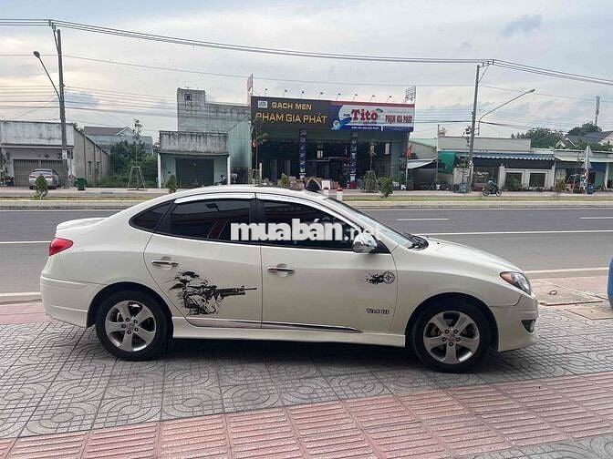 Hyundai Avante 2013 1.6 AT - 126396 km