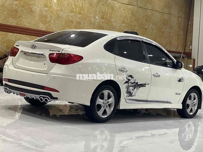 Hyundai Avante 2013 1.6 AT - 126396 km