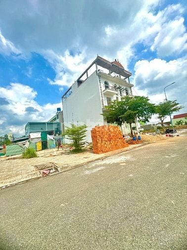 BÁN ĐẤT NỀN KDC TÂN ĐÔ  GIÁ CHỈ TỪ 15TR/M  SỔ HỒNG RIÊNG