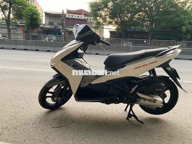 Honda airblade đời cao êm đẹp mê ly như hình