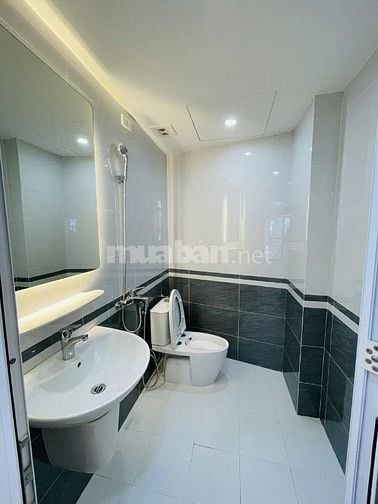 Bán nhà 4,5 tầng tại Di Trạch Hoài Đức Hà Nội giá 6 tỷ