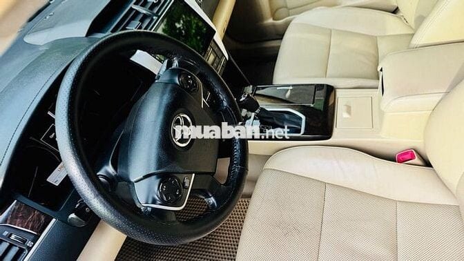 Toyota Camry 2017 2.5G - 120000 km