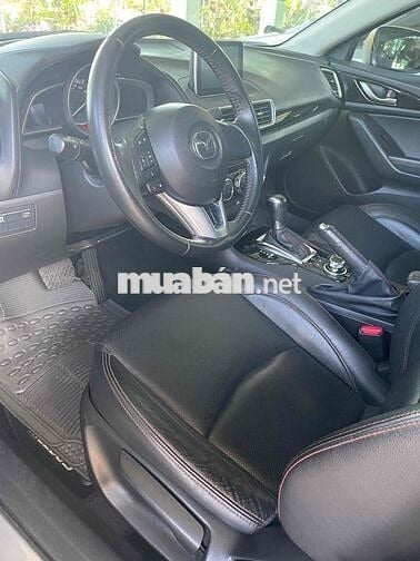 Mazda 3 2015 1.5 AT Sedan - 38000 km