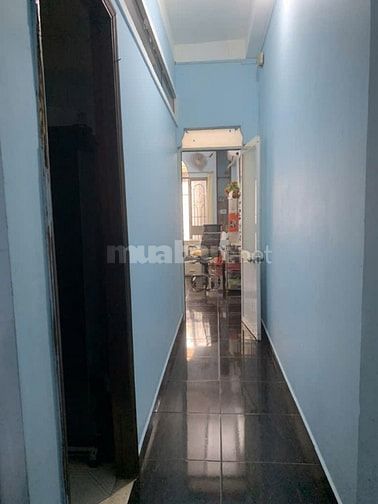 Nhà nở hậu gần Cầu Kênh Tẻ, 02 Tầng, DT 4x18m.
