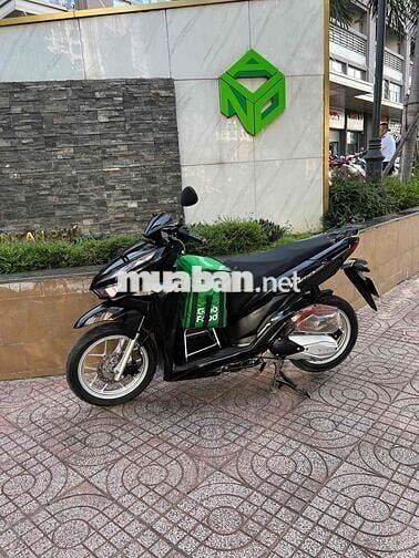 Bán vario 125 biển tp 39777