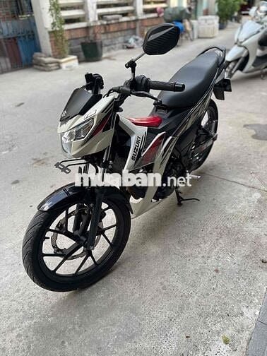 Suzuki Satria 2022 màu đỏ trắng bstp chính chủ