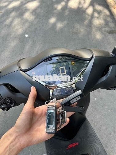 Sh 160i ABS 2025 chính chủ 86tr600 odo đúng 2000km