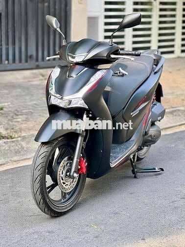 Sh 160i ABS 2025 chính chủ 86tr600 odo đúng 2000km