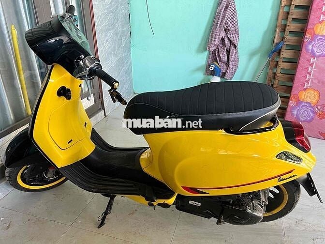 Cần nhượng lại em Vespa sprint Y&B S 125cc