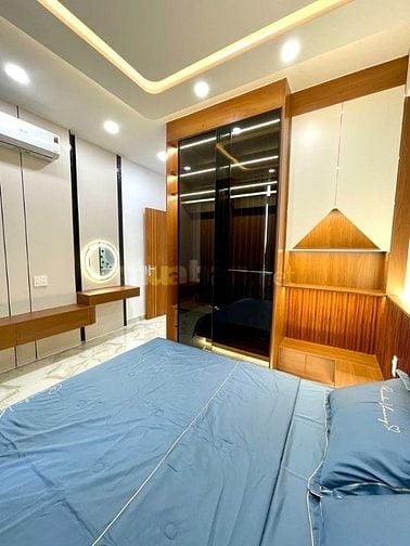 Bán nhà ngay Trần Phú,Q5 Giá 3 tỷ 018tr,sổ riêng,DT: 60m2. Zalo/gọi ngay 0398.55.8888