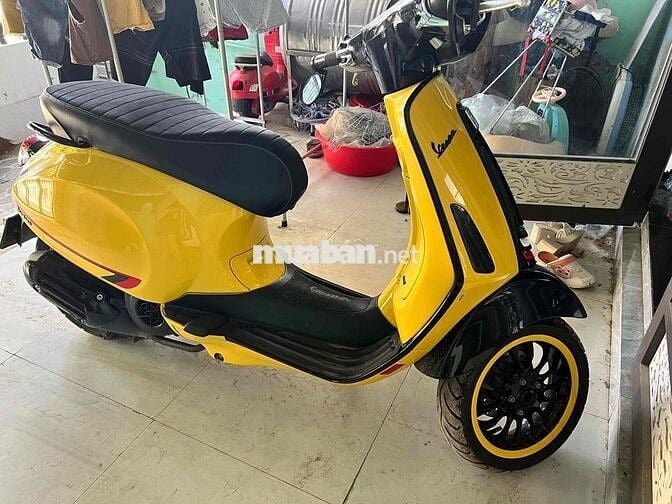 Cần nhượng lại em Vespa sprint Y&B S 125cc