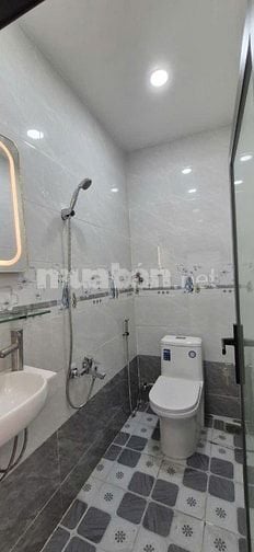 Nhà mới tuyệt đẹp, Hẻm 28 Lương Văn Can, P15,Q8. 1Trệt,1lầu, 3,2m x 9m