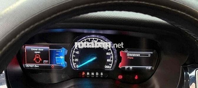 Ford Everest 2021 Sport cần tìm chủ mới
