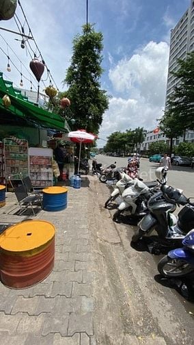 Nhà mặt tiền đường số 35 (dt: 6.2 x 13.5m ) khu dân cư cát lái Quận 2 