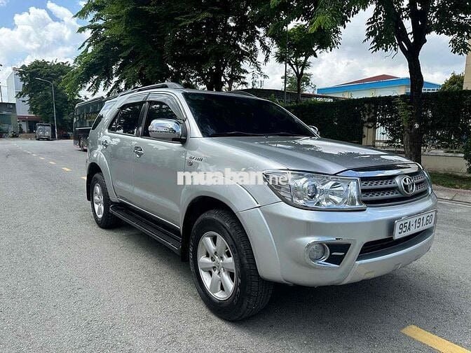 🚘 Toyota Fortuner 2010 2.7V 4x4 AT Xe Đẹp Giá Mềm