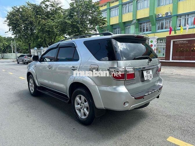 🚘 Toyota Fortuner 2010 2.7V 4x4 AT Xe Đẹp Giá Mềm