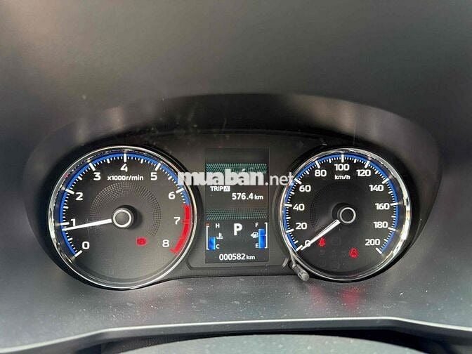 Mitsubishi Xpander 2025 Premium - 585 kilomet
