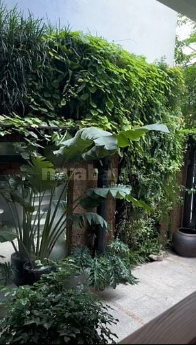 CẦN TUYỂN GẤP VÀI BẠN PHỤ BÁN CÀ PHÊ - ĐỒ UỐNG