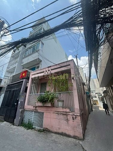 ⭐️Nhà 1 Lầu DT:4,4x21m góc 2 mặt hẻm 1 trục xe hơi Điên Biên Phủ, P21.
