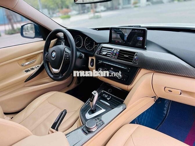 BMW 3 Series 2013 320i - 100000 km