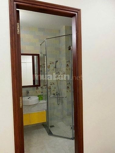 NHÀ ĐẸP 3 LẦU 3PN. 4WC HẺM TẢI ĐƯỜNG 22 LINH ĐÔNG. THỦ ĐỨC