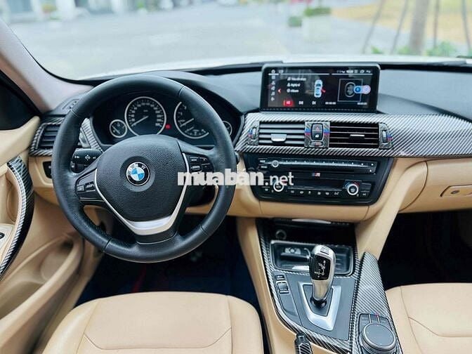 BMW 3 Series 2013 320i - 100000 km