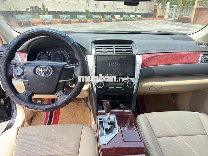 Toyota Camry 2014 2.0E - 75 km