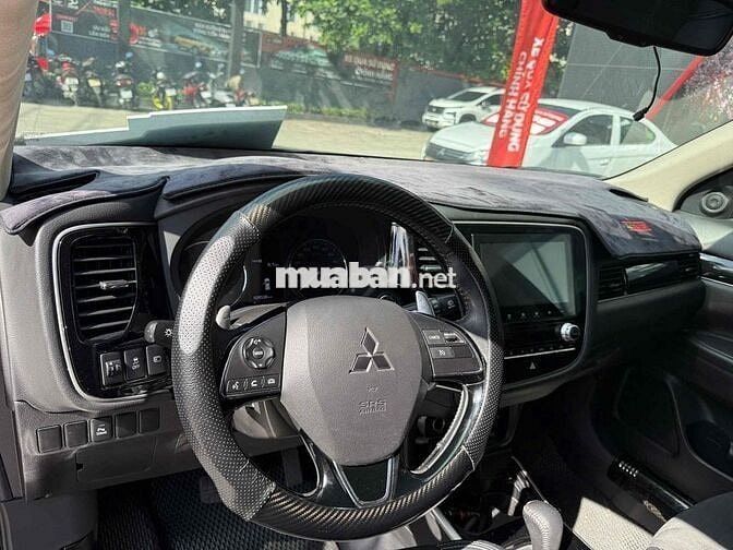 Mitsubishi Outlander 2023 2.0CVT - Siêu Lướt 2v8km
