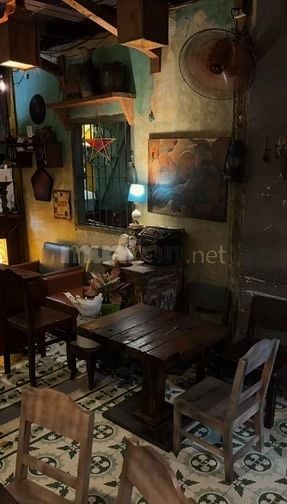 CẦN TUYỂN GẤP VÀI BẠN PHỤ BÁN CÀ PHÊ - ĐỒ UỐNG