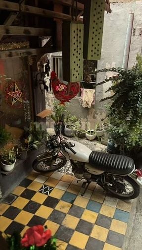 CẦN TUYỂN GẤP VÀI BẠN PHỤ BÁN CÀ PHÊ - ĐỒ UỐNG
